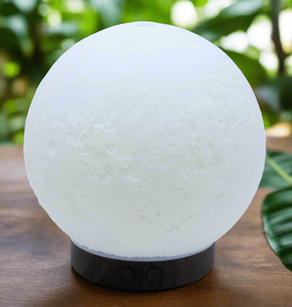 Diffuseur d’Huiles Essentielles à led forme de Lune – Ambiance Magique et Relaxante - Sama'zen