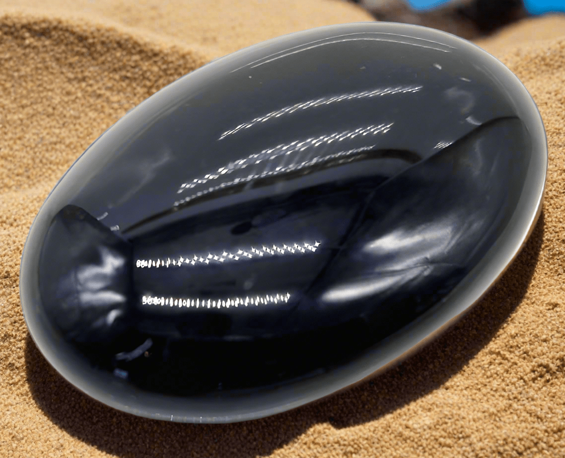 Pierre roulée 6 cm obsidienne noire