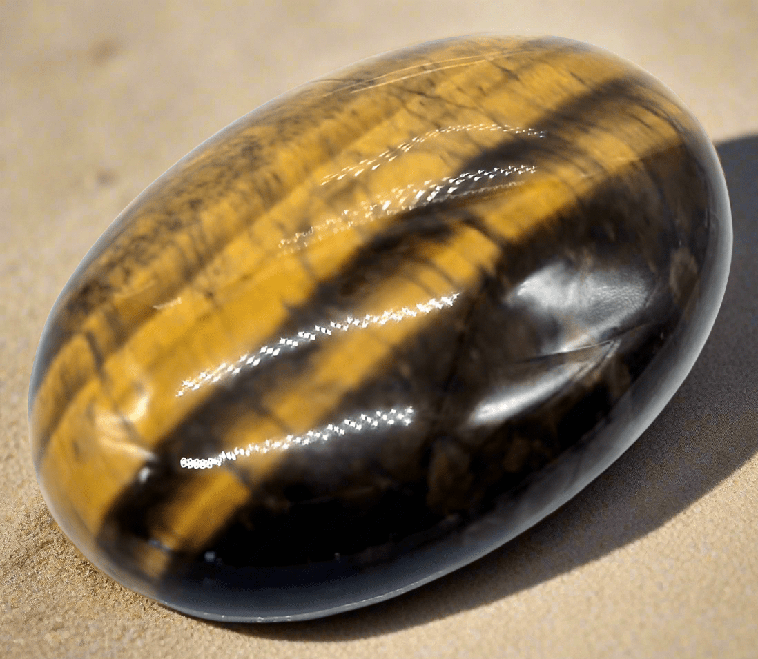 Pierre roulée 6 cm œil de tigre